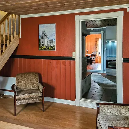 Stunning In With Kitchen