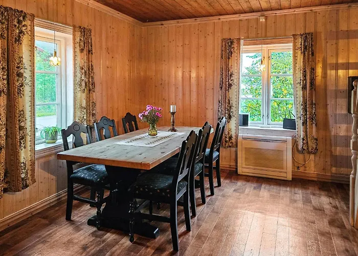 Stunning In With Kitchen Feriehus
